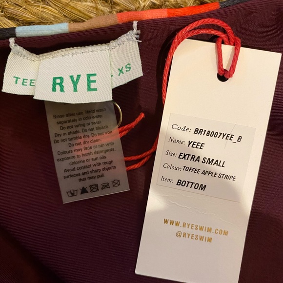 👙Rye Swim Yeee - Picture 3 of 8